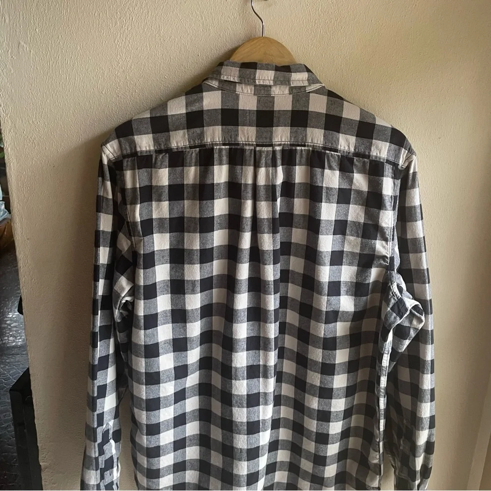 Timberland Flannel/ Chambray Buffalo Check Button-down Shirt. Cream/ Black XL